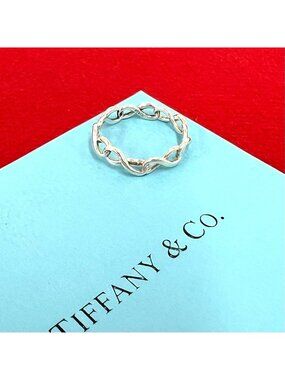 Tiffany & Co Vintage Infinity Narrow Band Ring 925 Sterling Silver